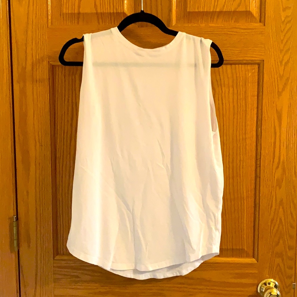Lululemon Muscle Tank Top in White Size 8